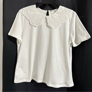 Mango White Lace Collar Women's Top. White T-shirt. Size M. Eyelet collar.